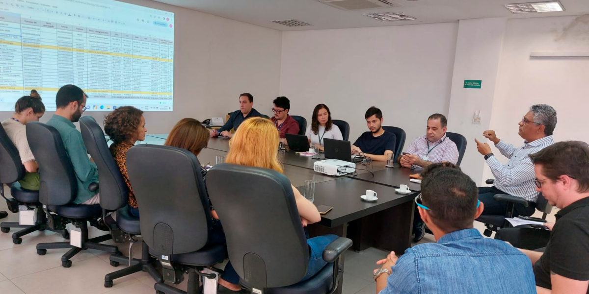 AGR reúne gestores de contratos para direcionar atuação