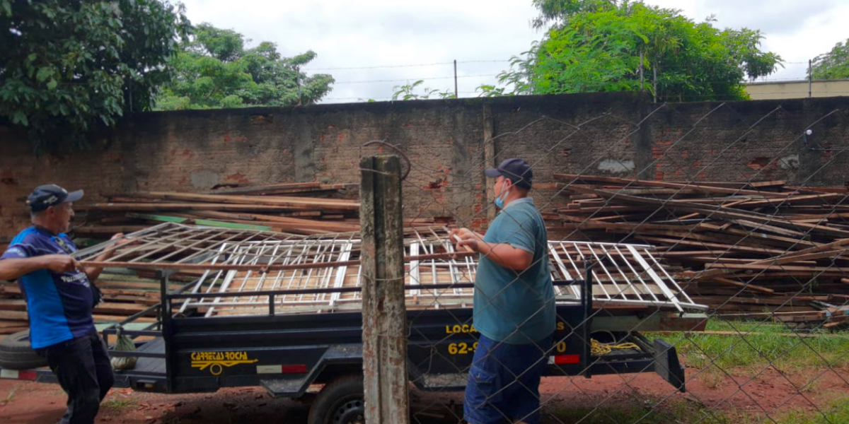 Materiais de construção reaproveitáveis são doados pela Casa do Idoso Vila Mutirão a instituição socioassistencial