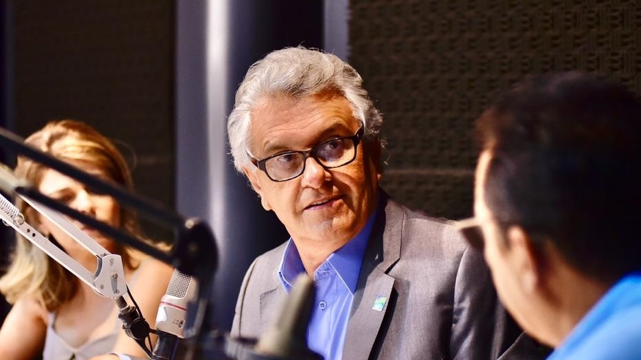 Governador Ronaldo Caiado concede entrevista às rádios Brasil Central AM e RBC FM