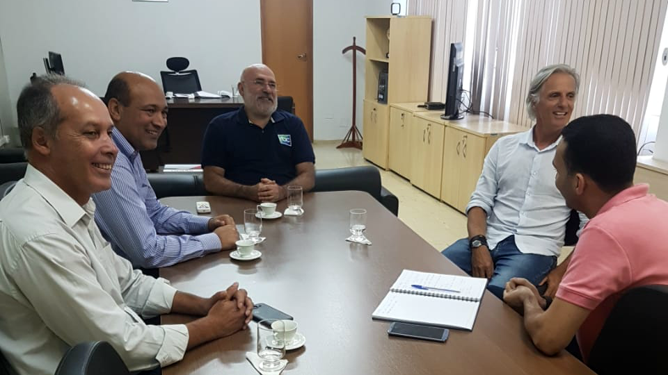 Reunião entre representantes do município de Alto Paraíso e da Agência Brasil Central