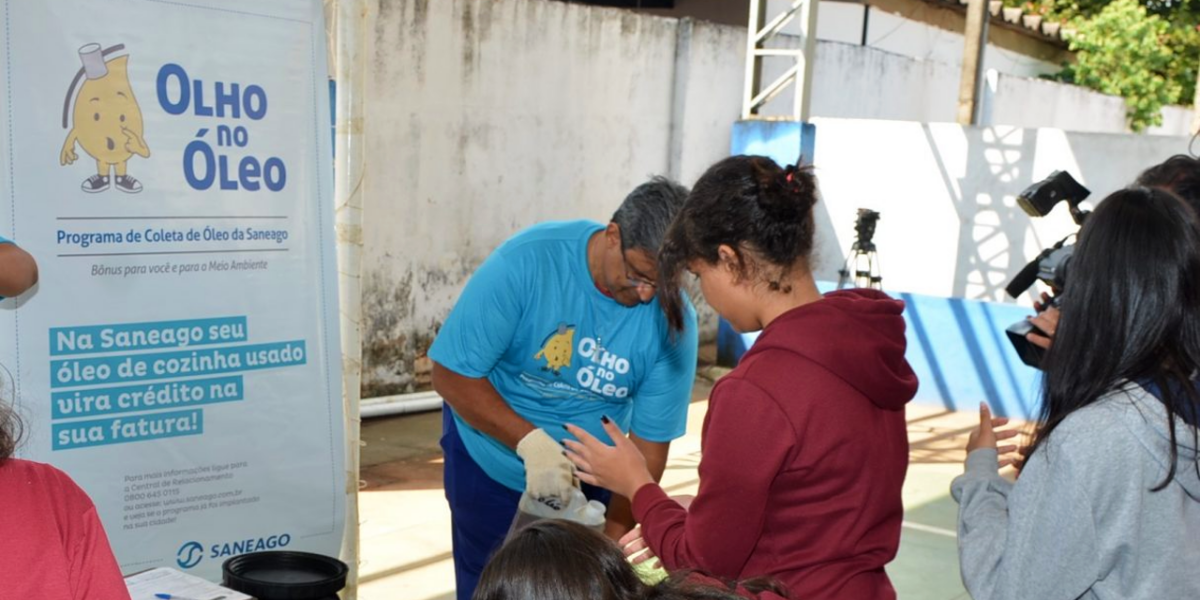 Saneago amplia programa de coleta de óleo em Goiás