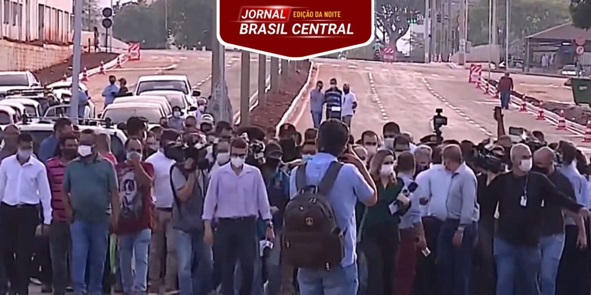 Entregue Viaduto da Moda, que desafoga trânsito na região da 44 em Goiânia