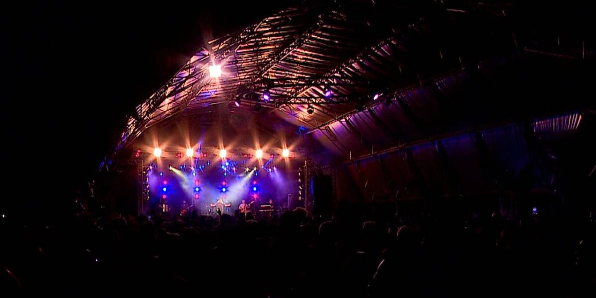 Show de Alceu Valença retoma uso do Centro Cultural Oscar Niemeyer