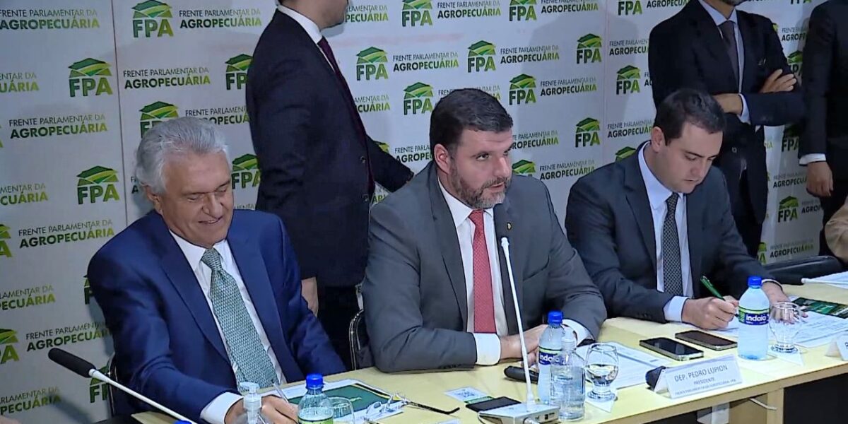 Caiado participa em Brasília de reunião da Frente Parlamentar da Agropecuária