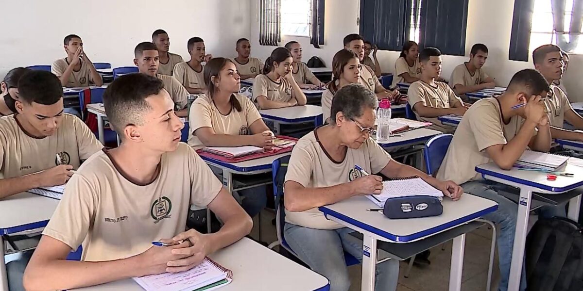Governo do Estado militariza mais dez colégios estaduais