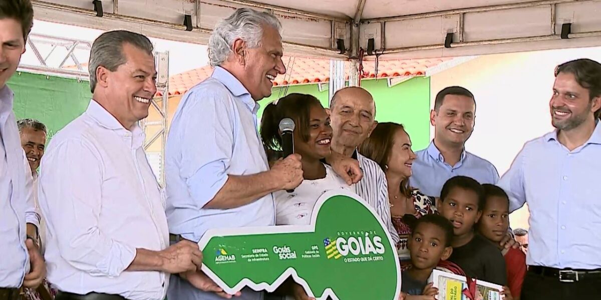 Pra Ter Onde Morar entrega 50 casas em Bom Jesus de Goiás