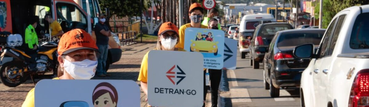 Maio Amarelo: Detran-GO e SMT de Senador Canedo abordam mais de 2 mil condutores em ação educativa