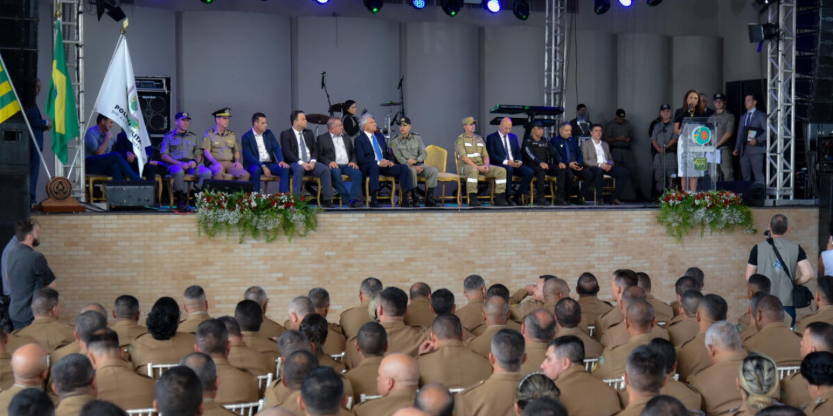 Polícia Militar forma 263 alunos do Curso de Aperfeiçoamento de Sargentos